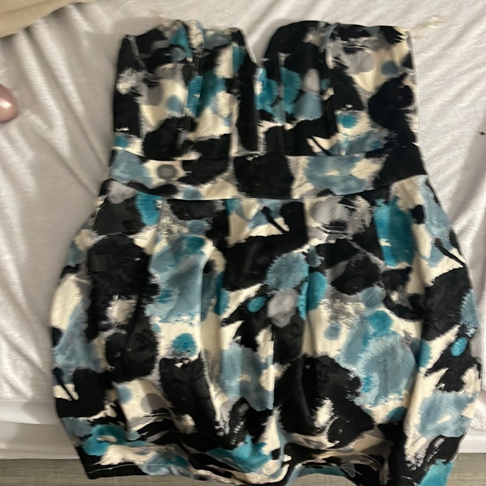NWOT miss minuet beautiful top black and teal print zipper back size small